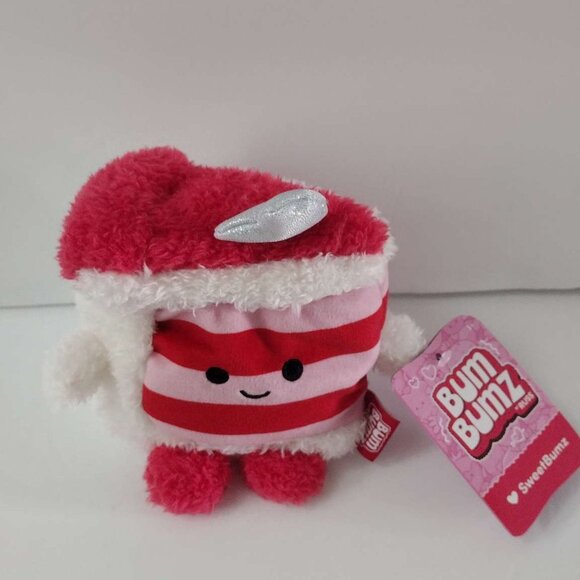 BumBumz Conway Cake Slice 7.5" Plush NEW 2025 SweetBumz Valentine's Day - Picture 4 of 4
